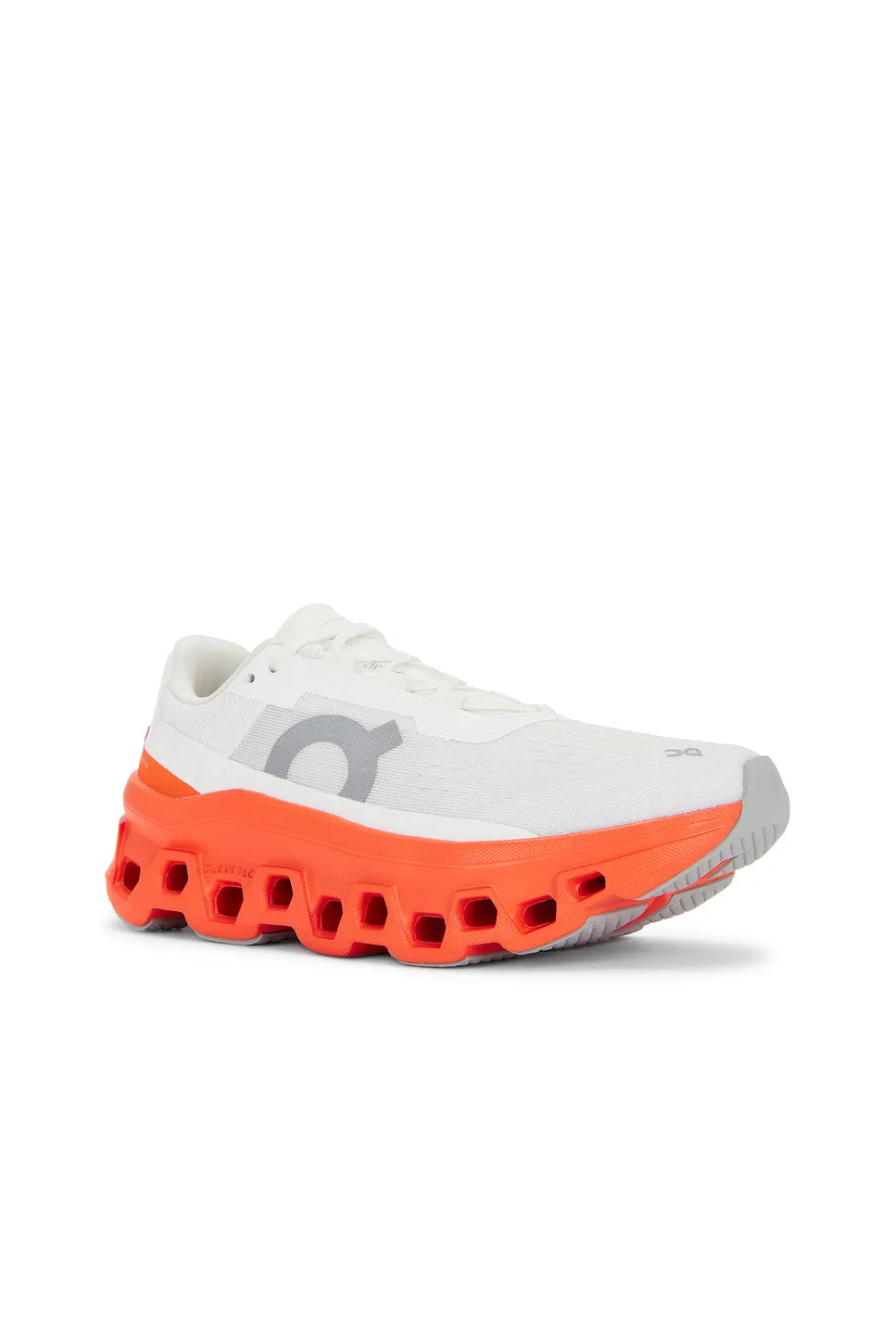 On Cloudmonster Sneaker